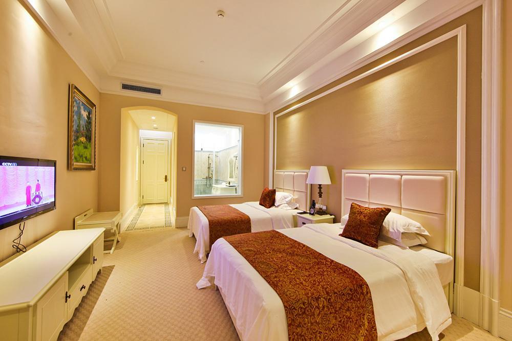 Blue Sky Hotel Yantai Ruang foto